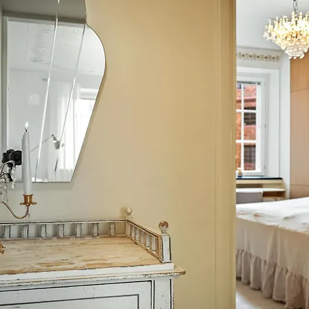 Enchanting 1br W/ King Bed In Unbeatable Location * הלסינקי