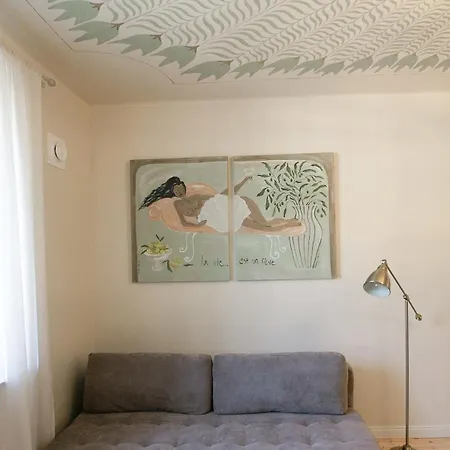 Enchanting 1br With King Bed In Unbeatable Location Apartment *