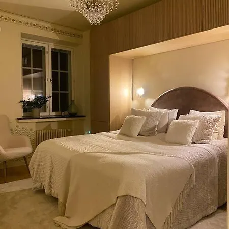 Enchanting 1br W/ King Bed In Unbeatable Location * Helsinki