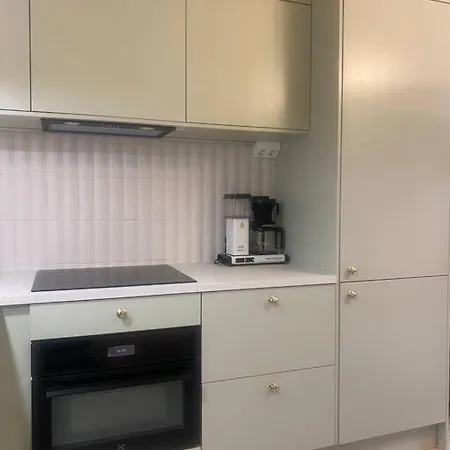 Enchanting 1br W/ King Bed In Unbeatable Location 公寓