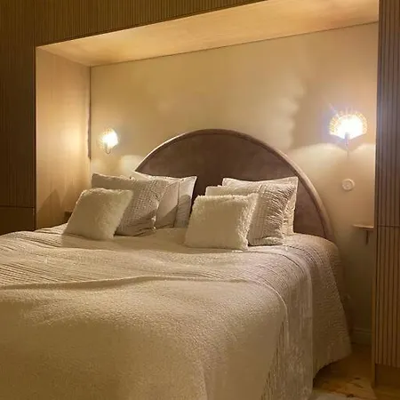 Enchanting 1br W/ King Bed In Unbeatable Location *