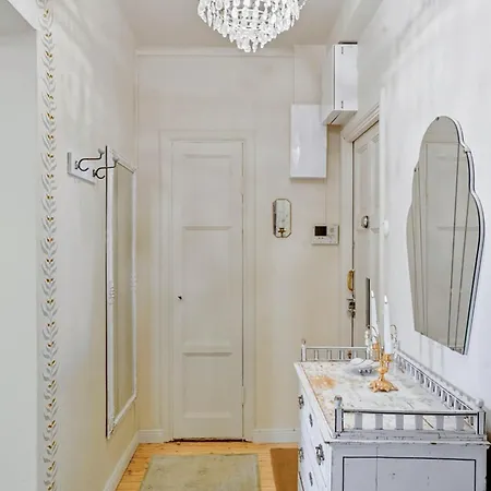 Enchanting 1br W/ King Bed In Unbeatable Location *