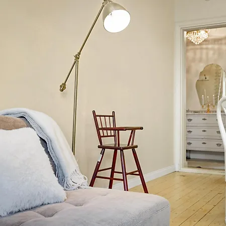 Enchanting 1br W/ King Bed In Unbeatable Location * Helsinki