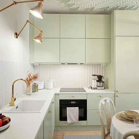 Enchanting 1br W/ King Bed In Unbeatable Location * هلسنكي