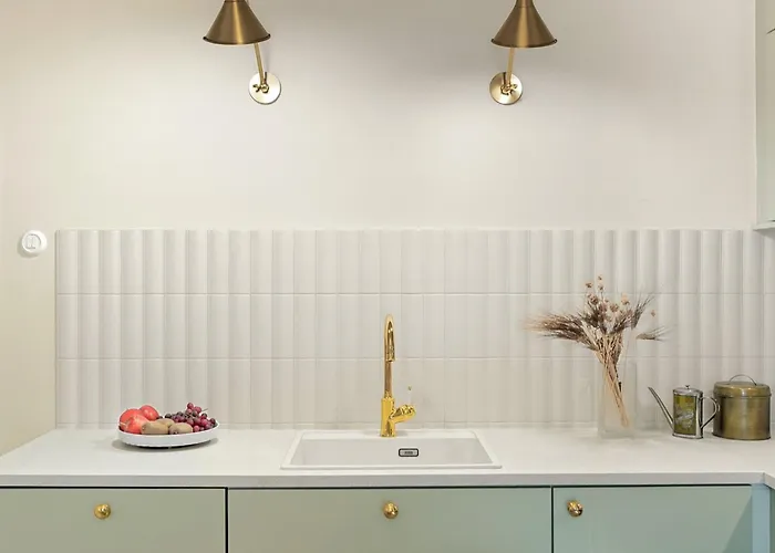 Enchanting 1br W/ King Bed In Unbeatable Location *